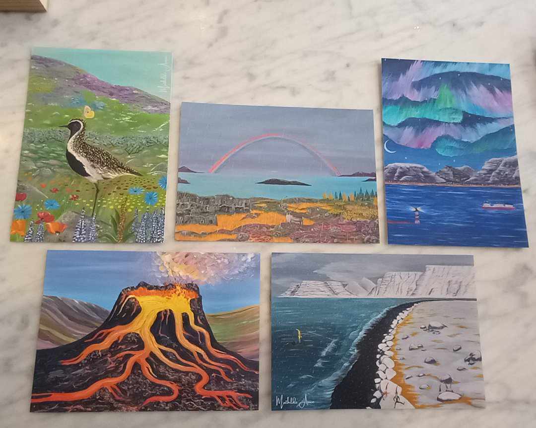 Postcard by Mathilde with differents icelandic landscapes