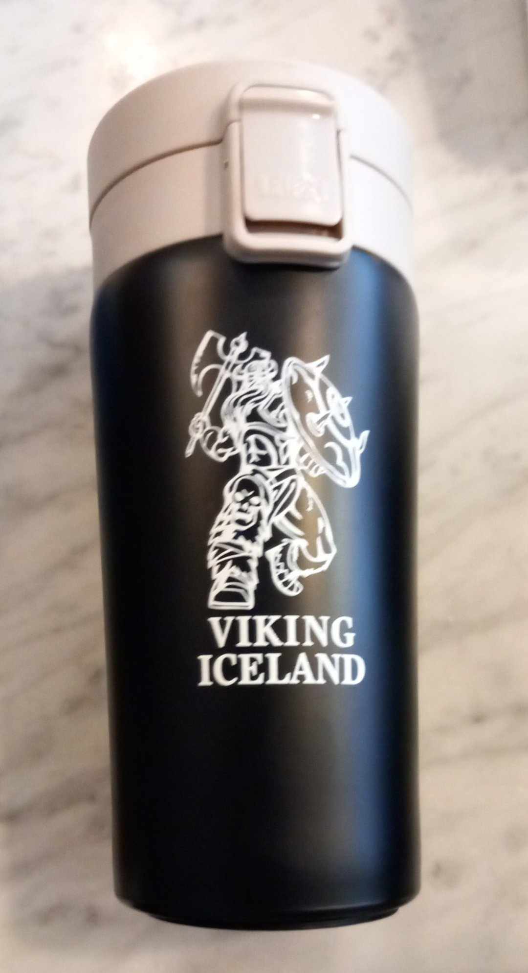 Black thermo with viking designs