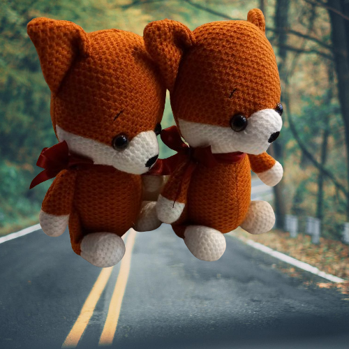 Woolen Foxes