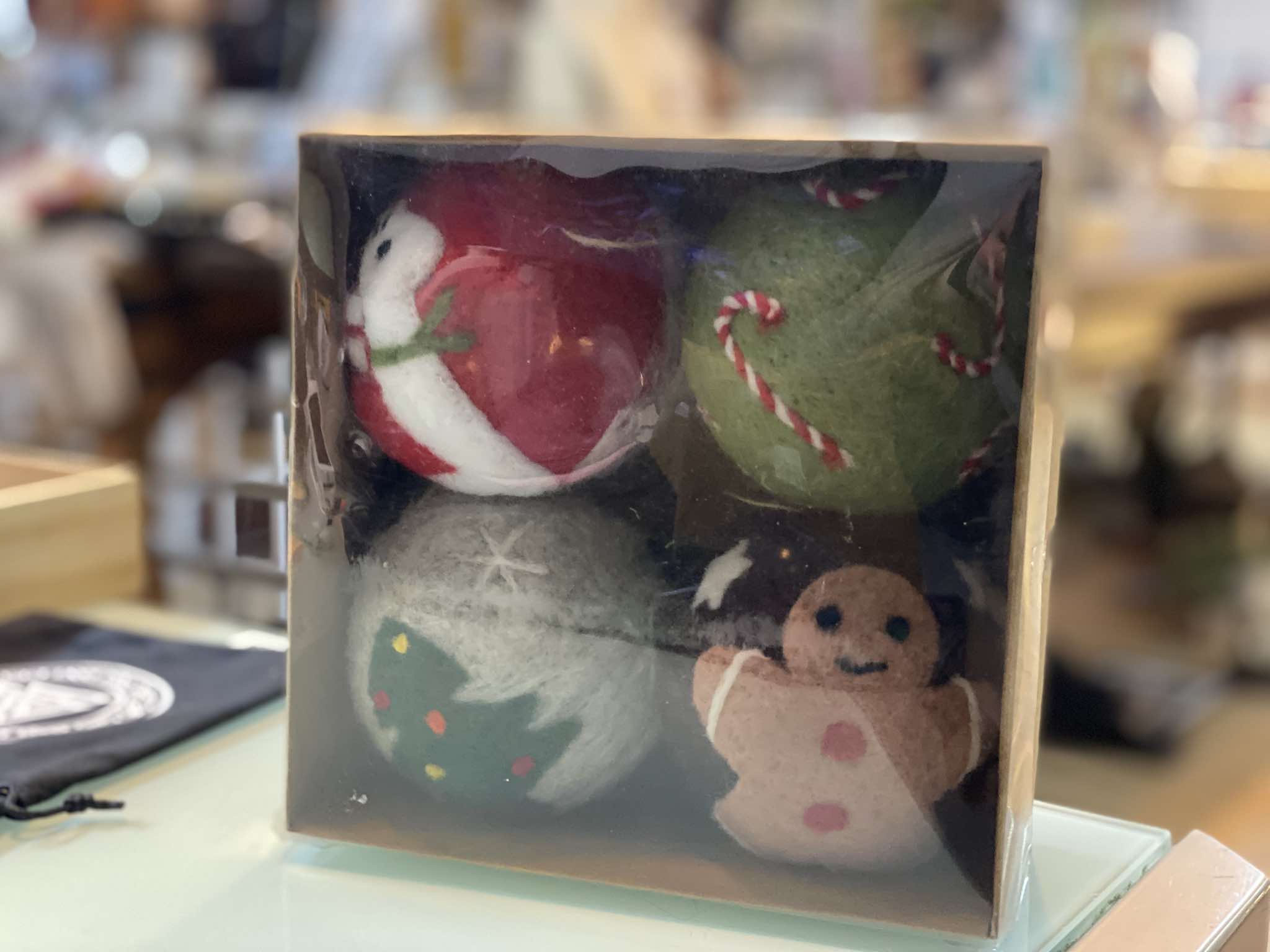 Christmas felted wool ball ornament box