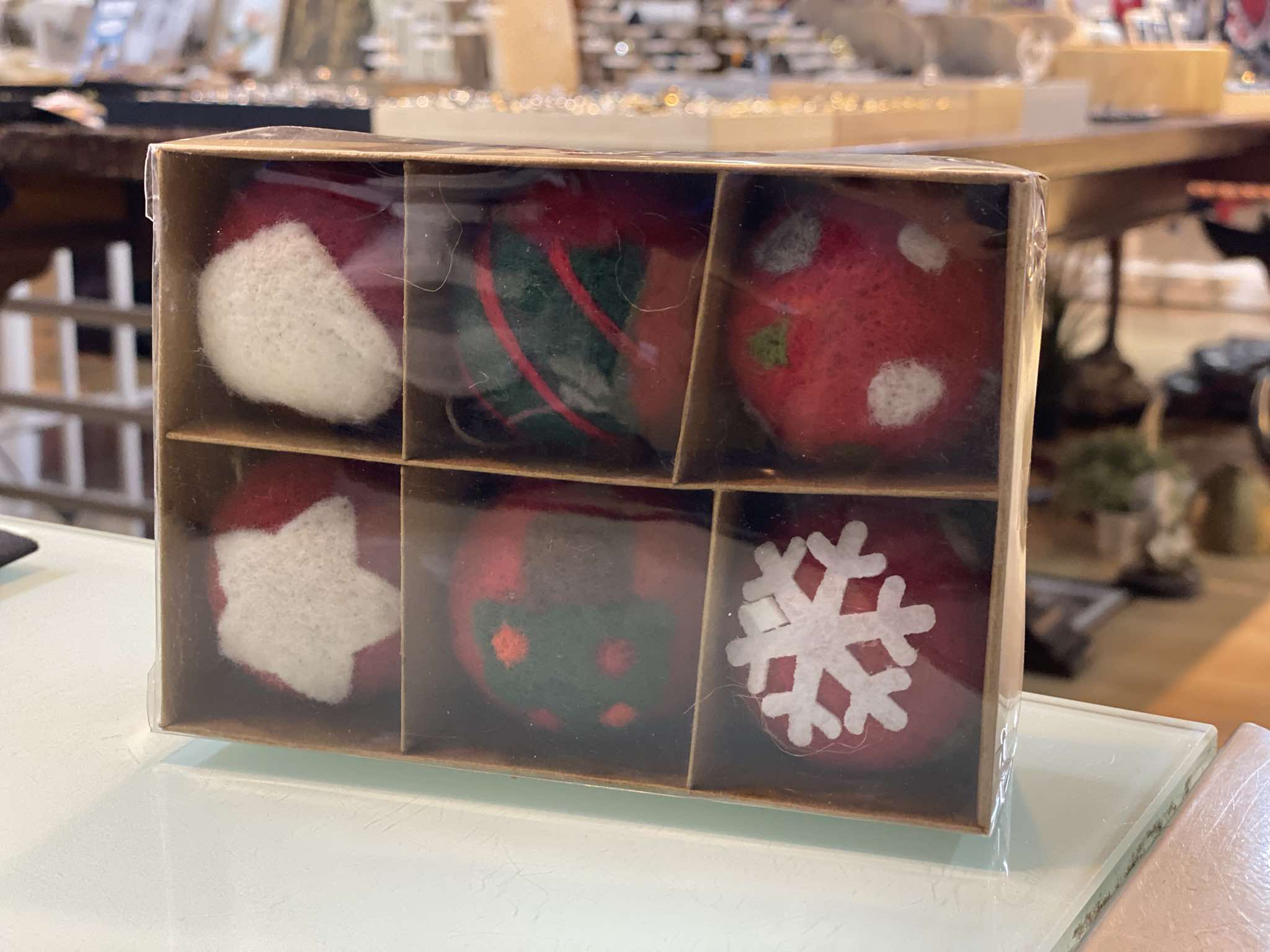 Christmas felted wool ball ornament box