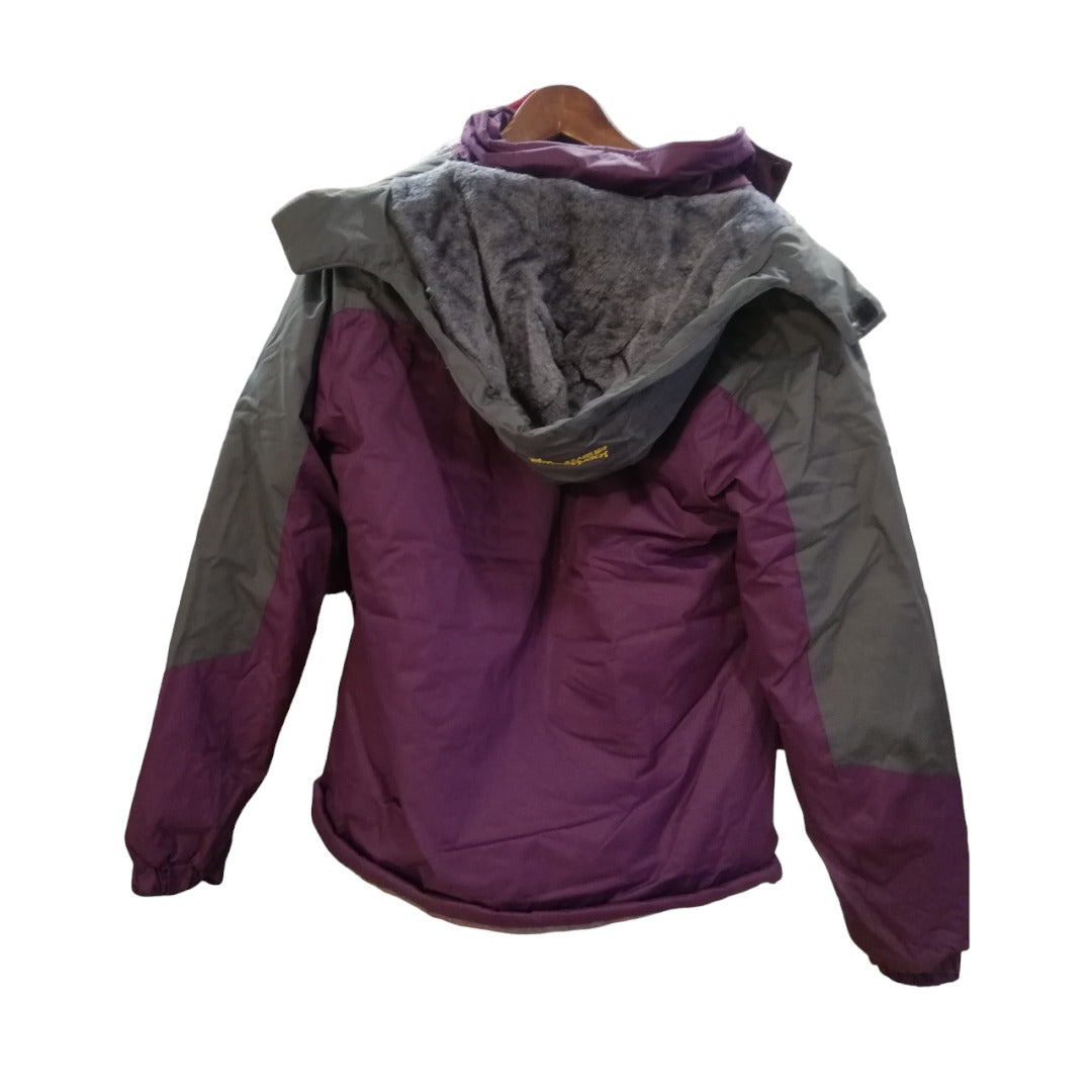 Outdoor jacket in various shades