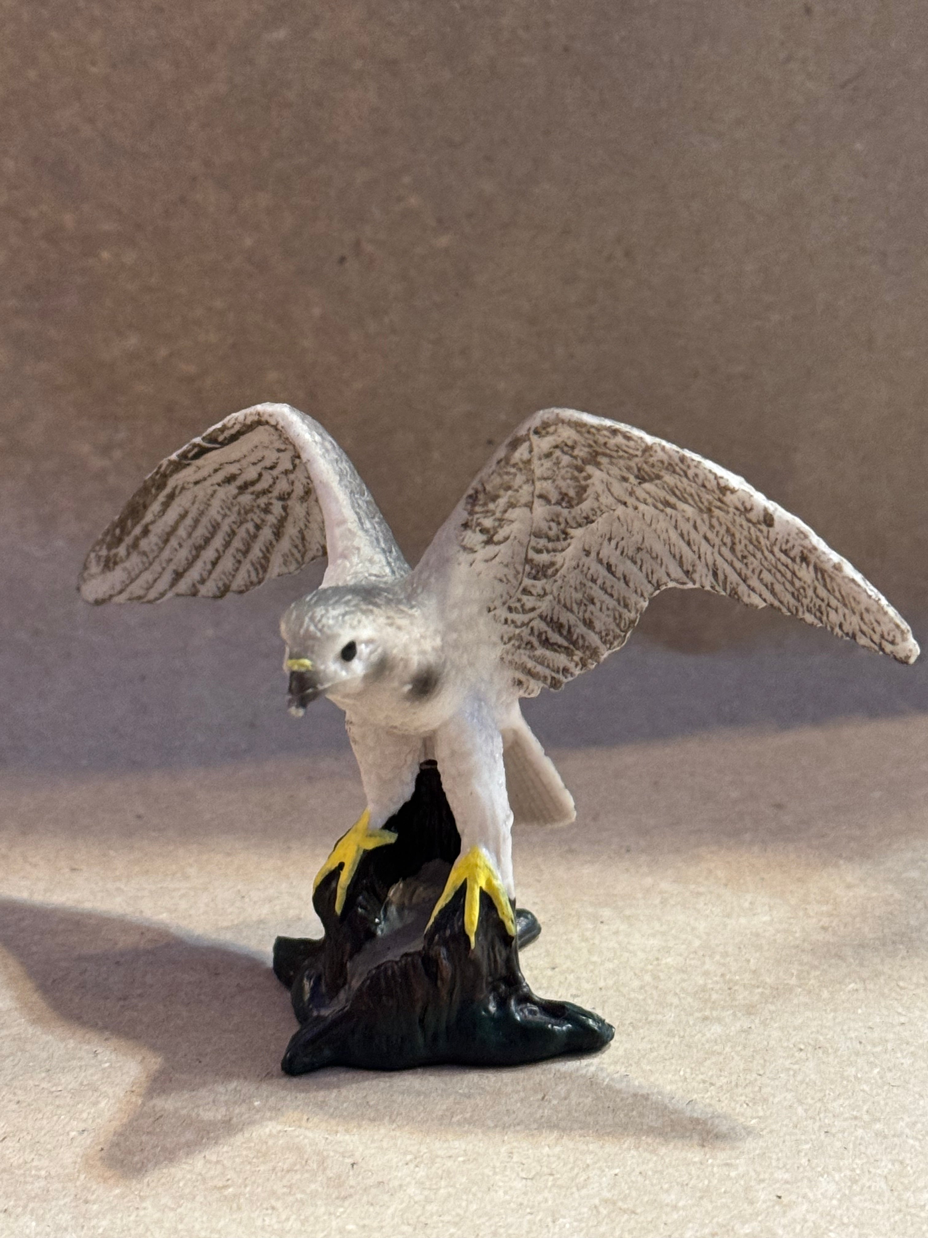 Plastic figures