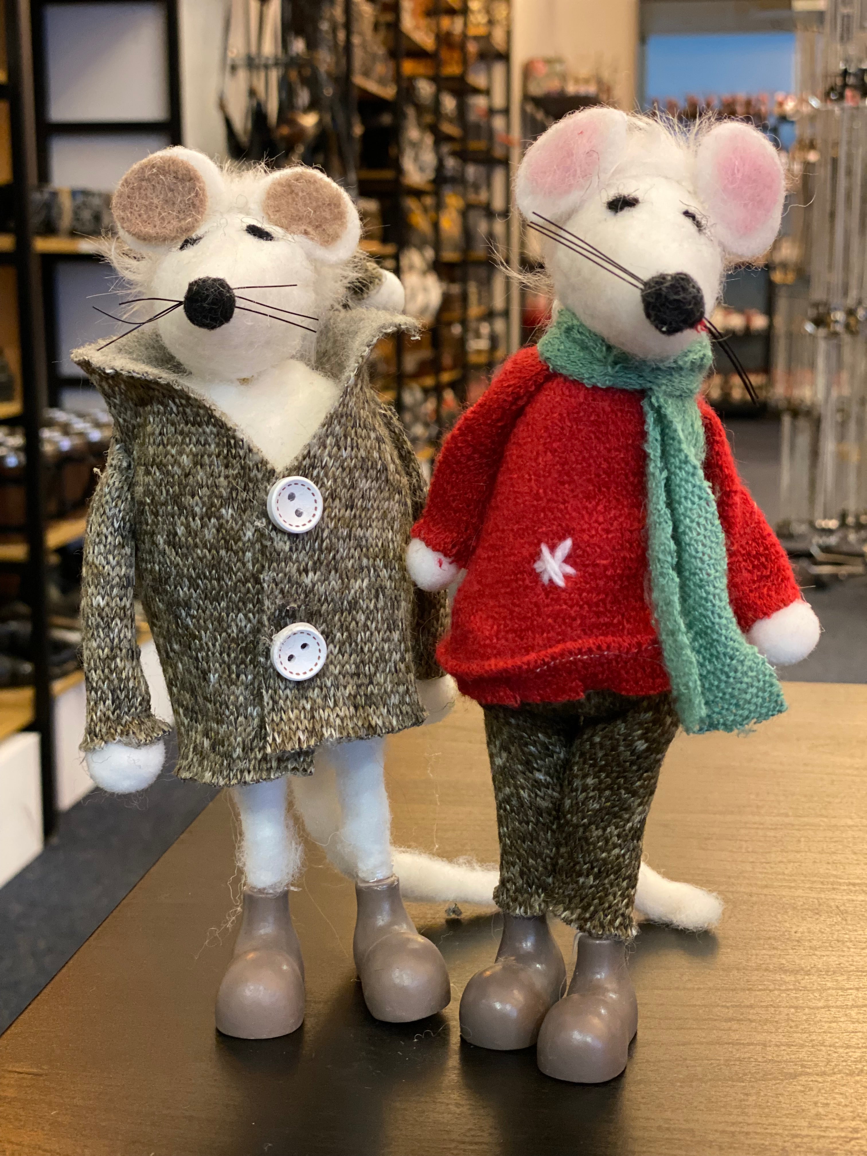 Felted wool mouse