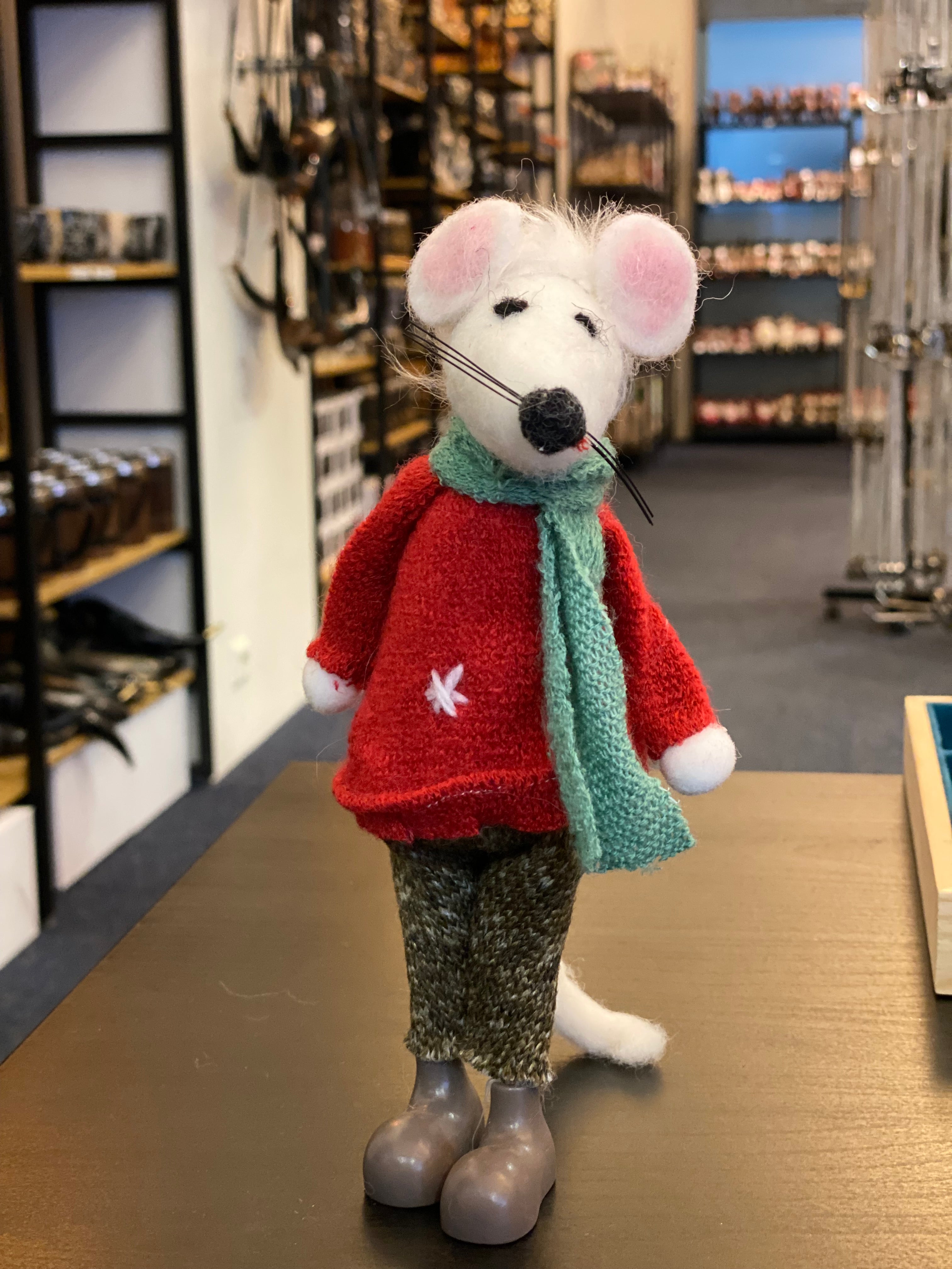 Felted wool mouse