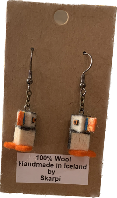 Handmade Icelandic Puffin earrings by Skarpi